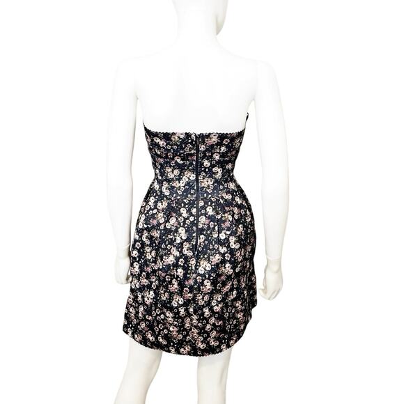 Sans Souci Sweetheart Neckline Strapless Floral Stretch Mini Dress - Picture 3 of 5